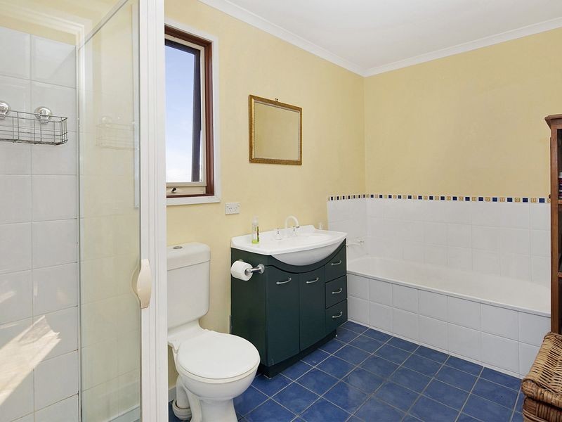 1/146 Bonnyvale Road, Ocean Grove VIC 3226