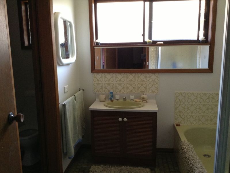 4 Lowe Street, Ocean Grove VIC 3226