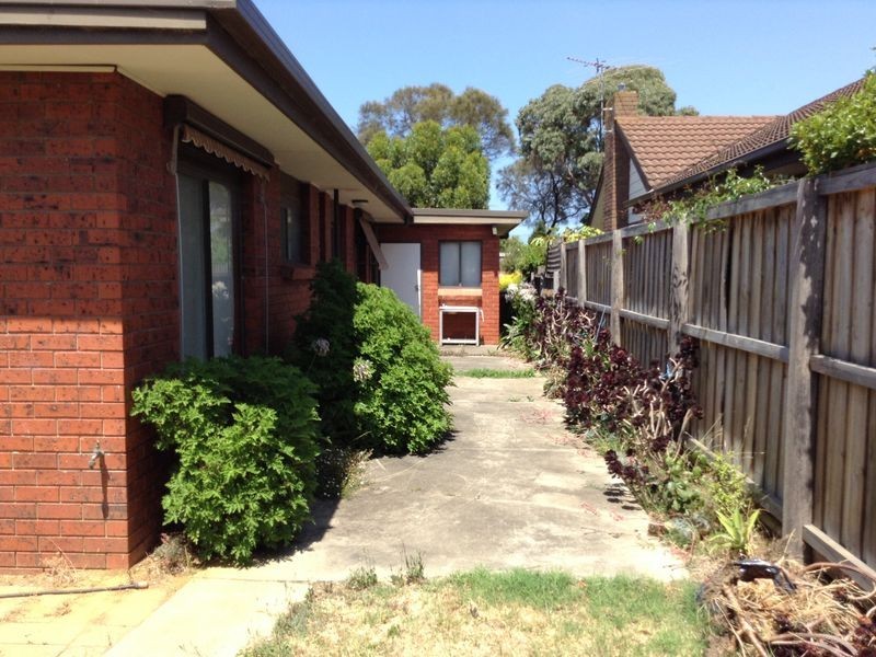 4 Lowe Street, Ocean Grove VIC 3226