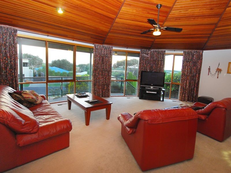 16 Bonnyvale Road, Ocean Grove VIC 3226