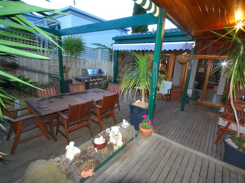 16 Bonnyvale Road, Ocean Grove VIC 3226