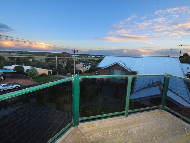 16 Bonnyvale Road, Ocean Grove VIC 3226