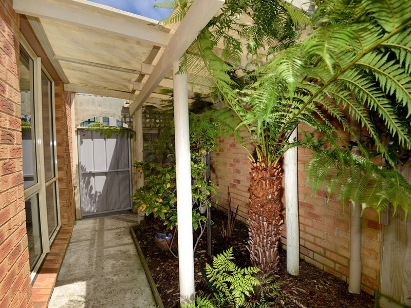 4 Kingfish Court, Ocean Grove VIC 3226