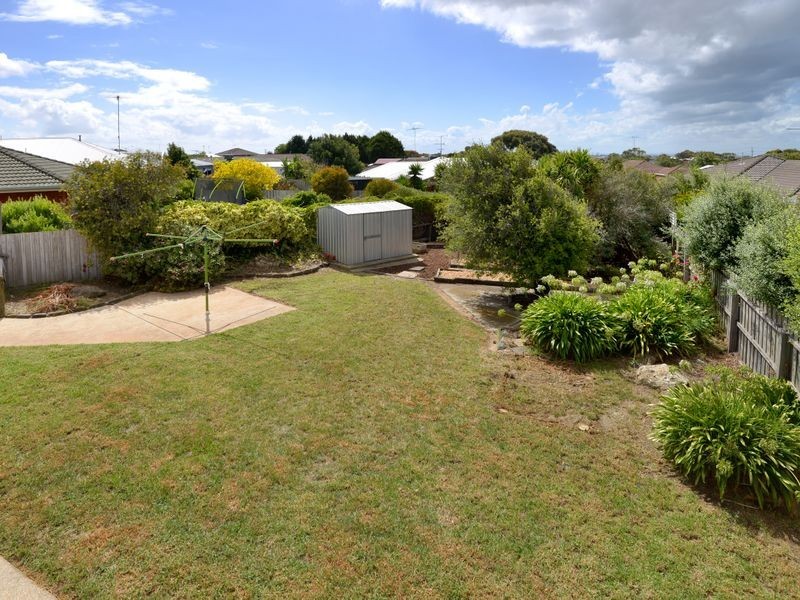 17 Arlington Crescent, Ocean Grove VIC 3226