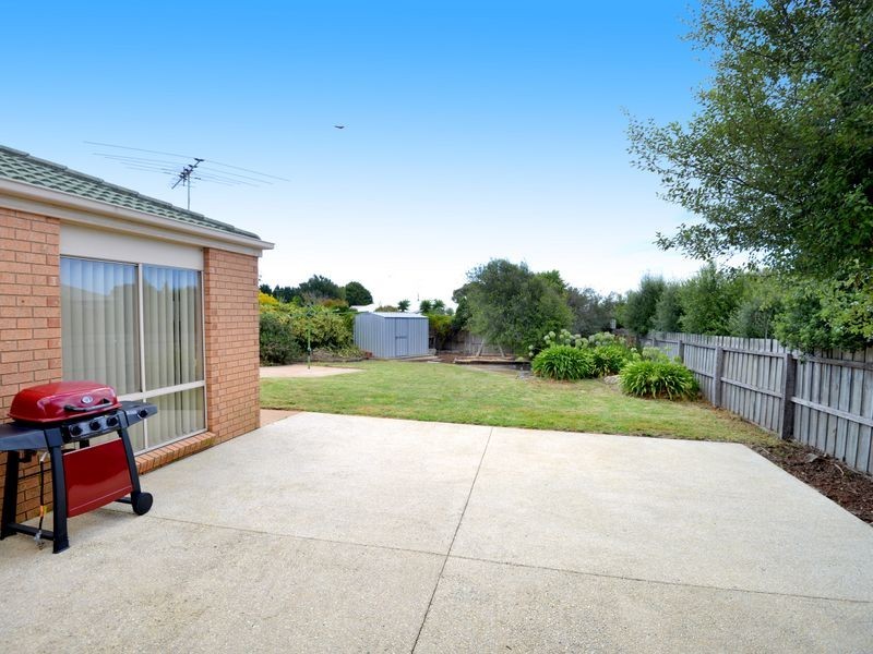 17 Arlington Crescent, Ocean Grove VIC 3226