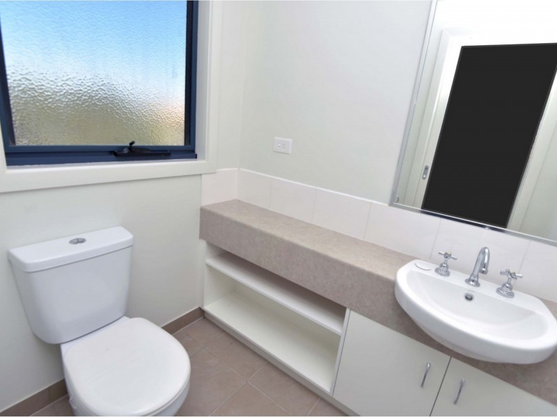 23-25 Edwards Point Road, St Leonards VIC 3223