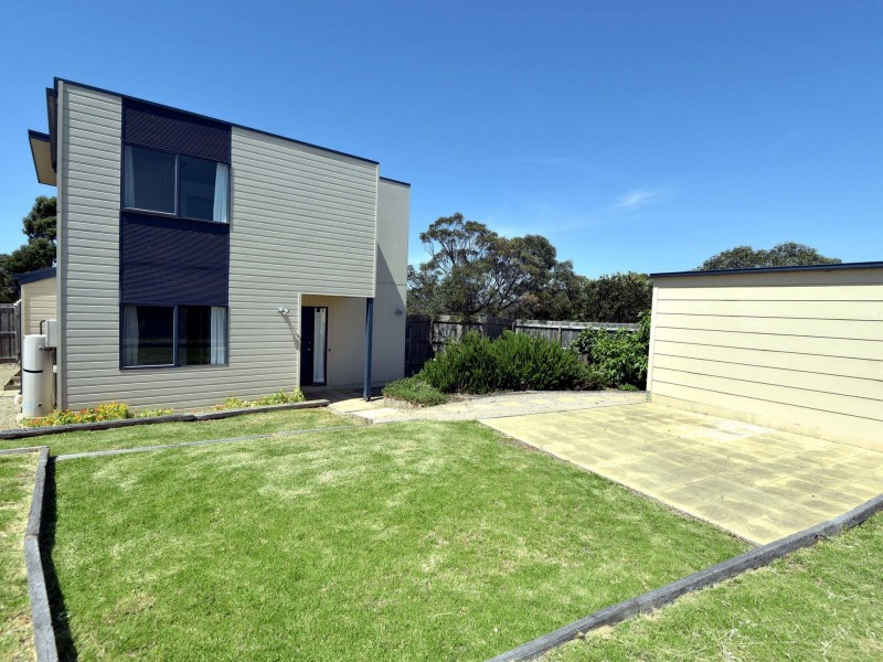 23-25 Edwards Point Road, St Leonards VIC 3223