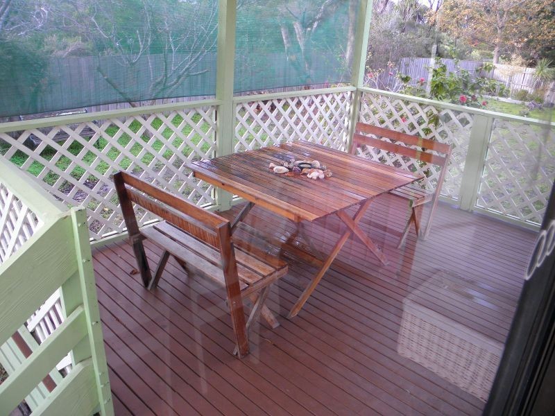 4 Shoppee Court, St Leonards VIC 3223