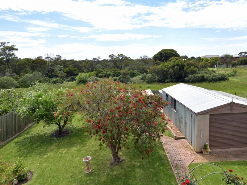 68 Harvey Road, St Leonards VIC 3223