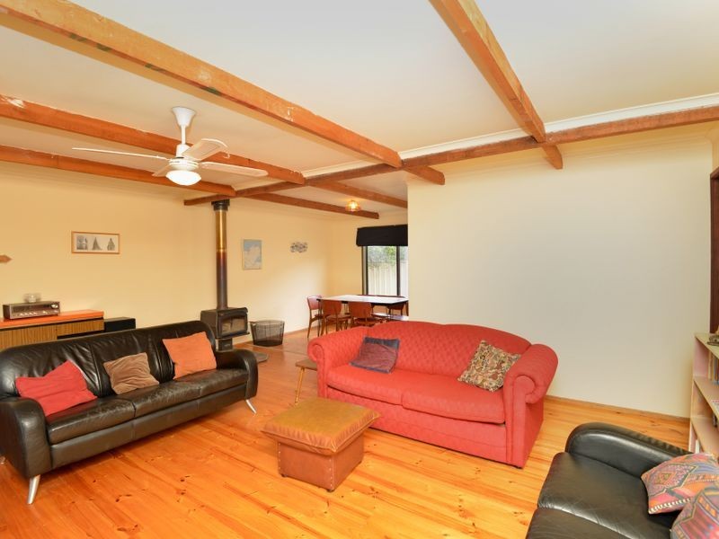 19 Dossetor Road, St Leonards VIC 3223