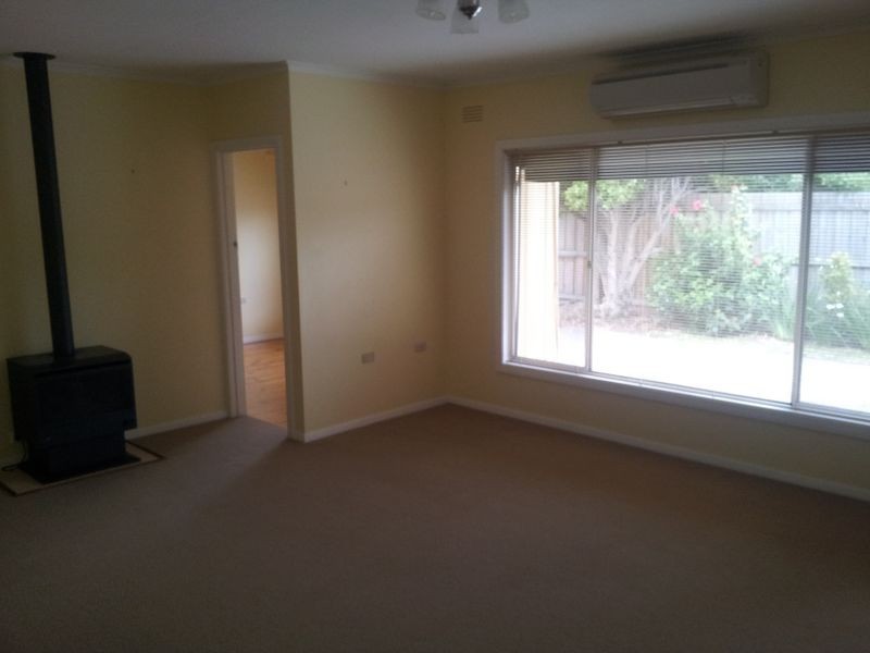10 Narvik Avenue, St Leonards VIC 3223