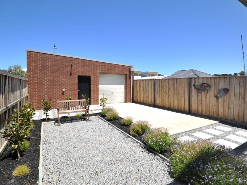 54a Leviens Road, St Leonards VIC 3223