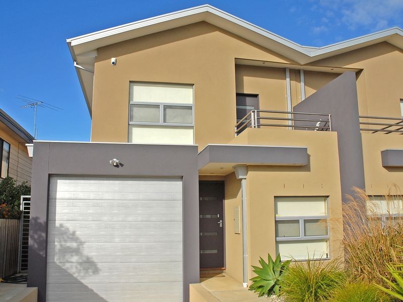 1/27 Bayside Avenue, St Leonards VIC 3223