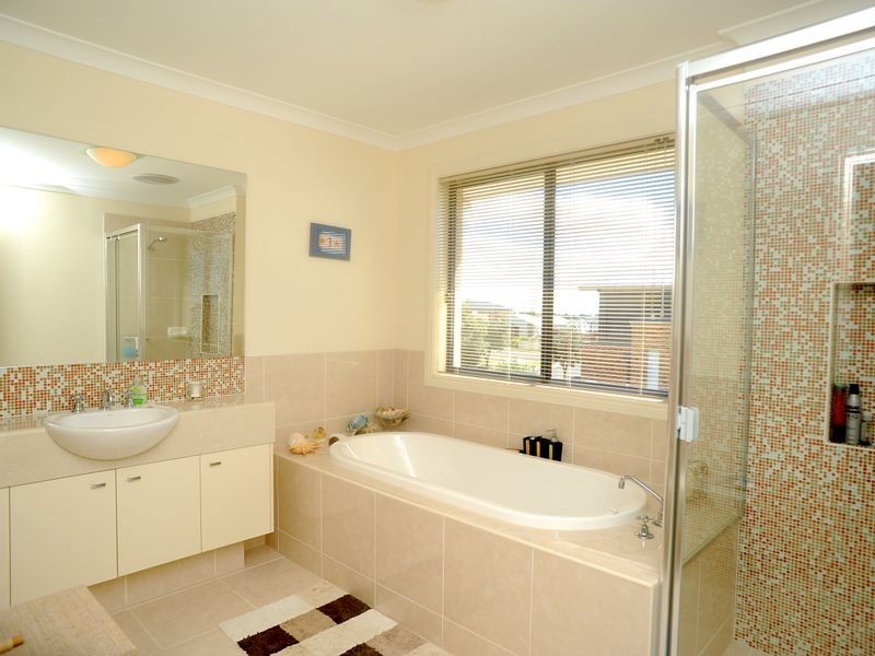 47 Mainsail Drive, St Leonards VIC 3223