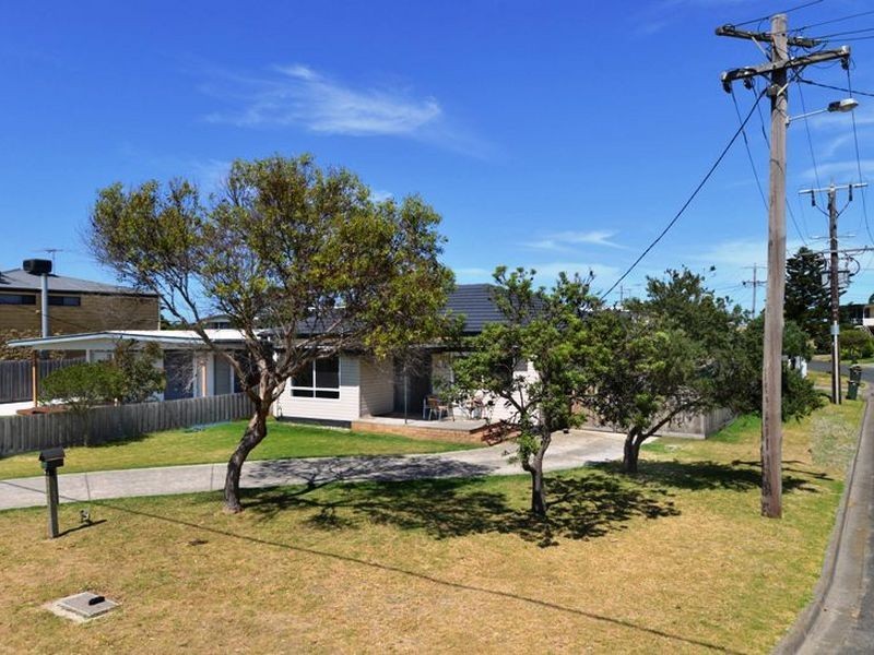 227 The Esplanade, Indented Head VIC 3223