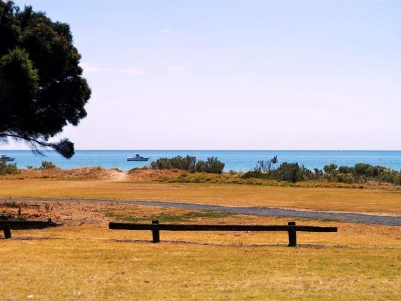 227 The Esplanade, Indented Head VIC 3223