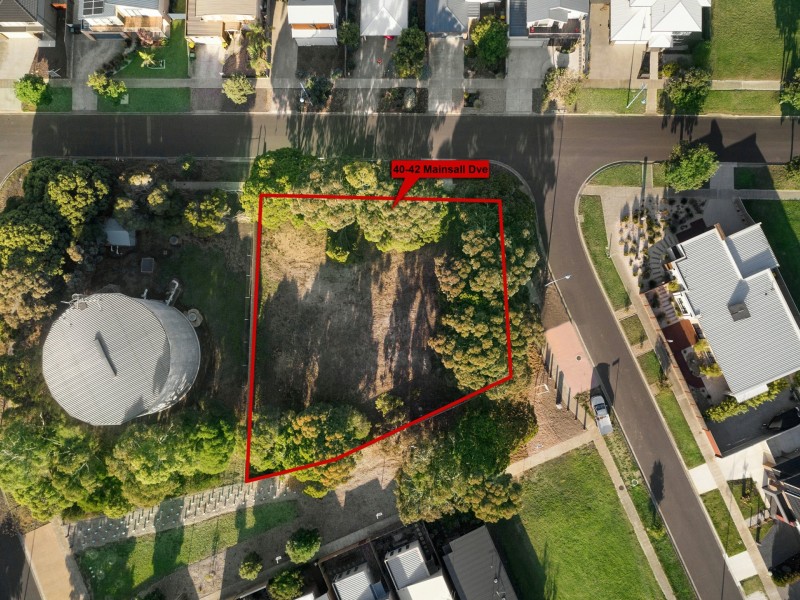 40-42 Mainsail Drive, St Leonards VIC 3223