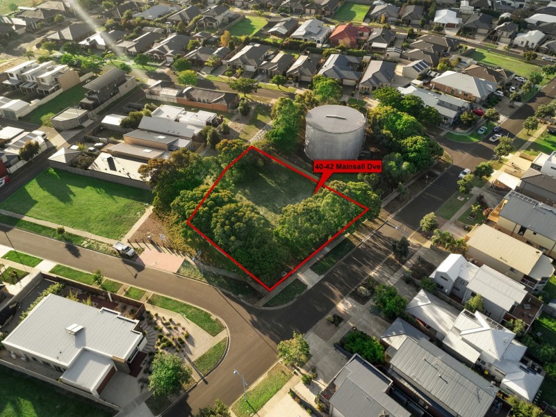 40-42 Mainsail Drive, St Leonards VIC 3223