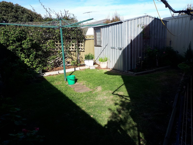 Unit 5/1344 Murradoc Road, St Leonards VIC 3223