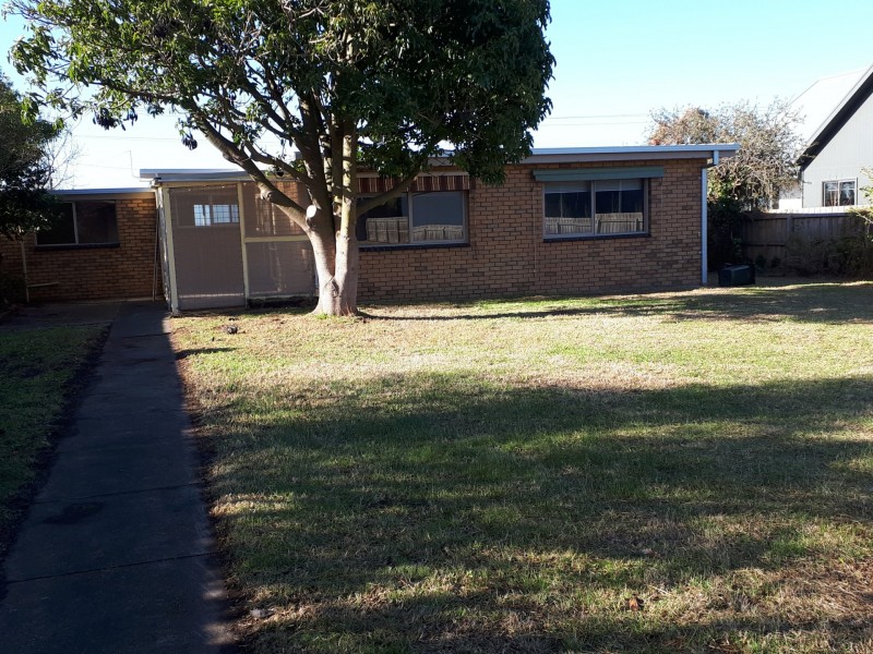 104 Bluff Road, St Leonards VIC 3223