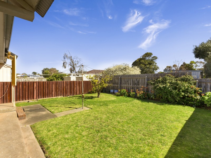Unit 5/94 Leviens Road, St Leonards VIC 3223