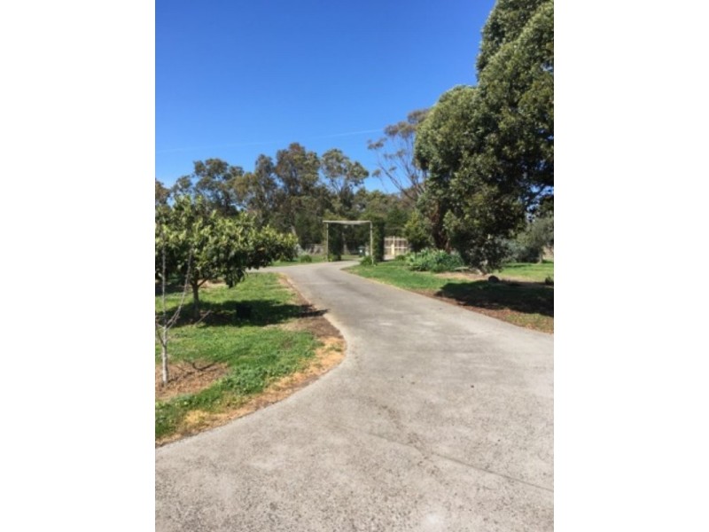 155 Woods Road, Moolap VIC 3221