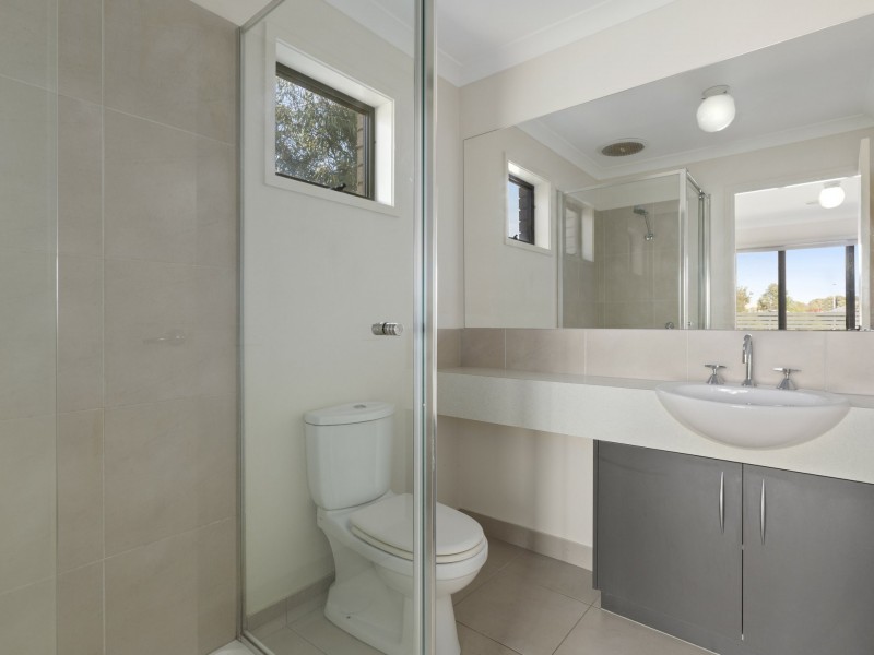 6 Waters Way, St Leonards VIC 3223