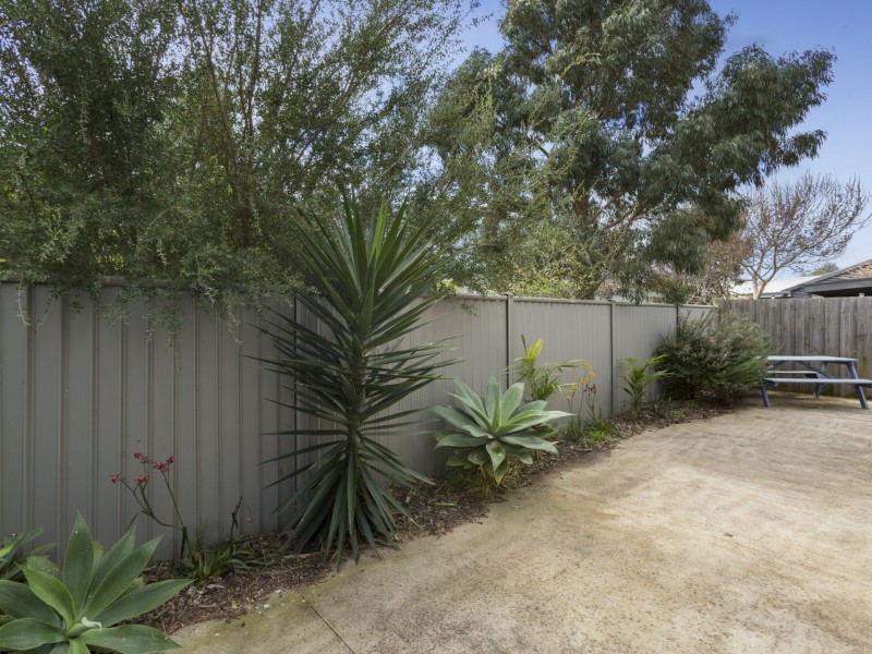 6 Waters Way, St Leonards VIC 3223