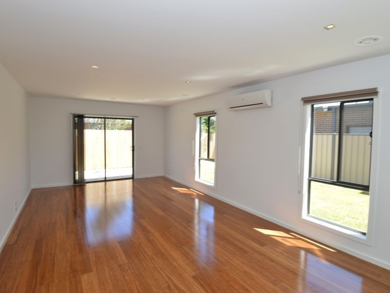 4/43 Leviens Road, St Leonards VIC 3223