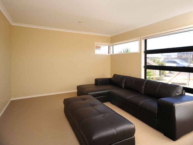 3 Dune Street, St Leonards VIC 3223