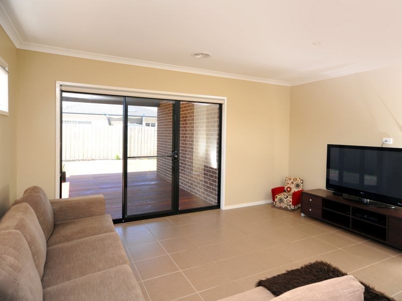 3 Dune Street, St Leonards VIC 3223