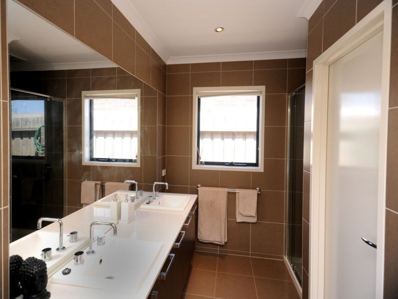3 Dune Street, St Leonards VIC 3223