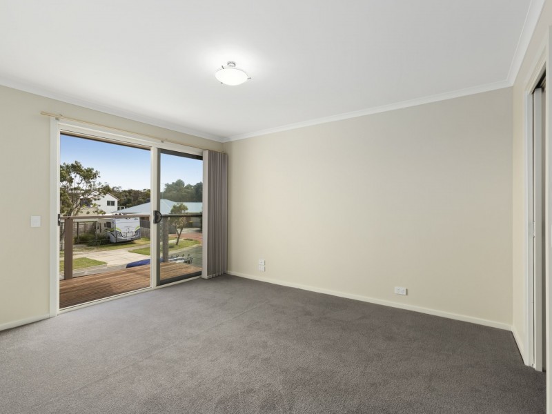 8 Tess Court, St Leonards VIC 3223