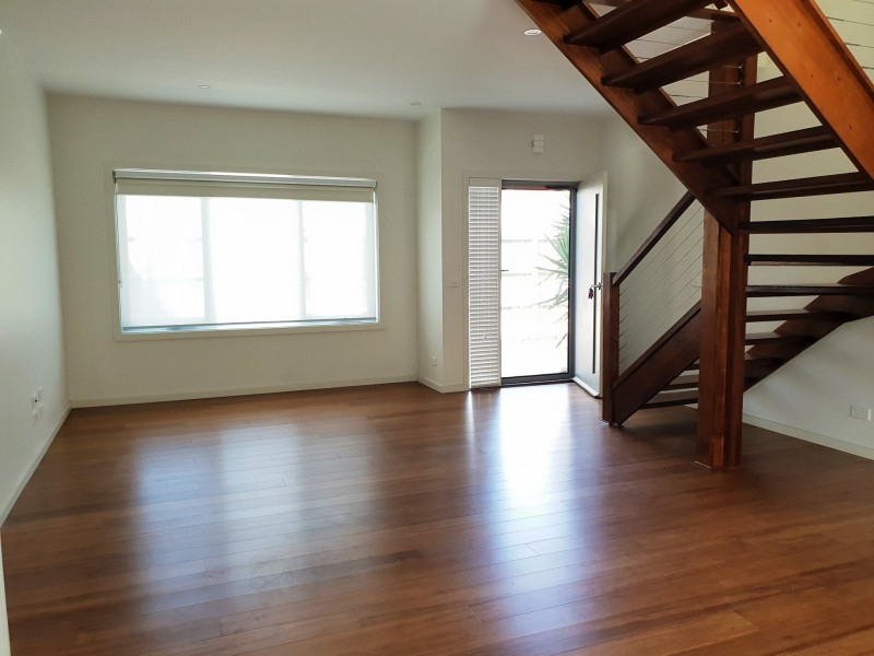 Unit 2/1362 Murradoc Road, St Leonards VIC 3223