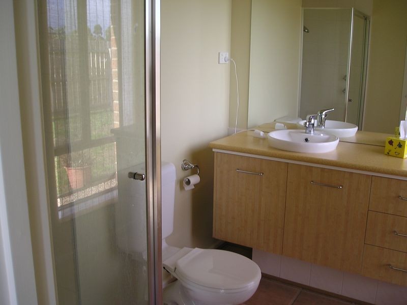 25-27 Pearl Bay Passage, St Leonards VIC 3223