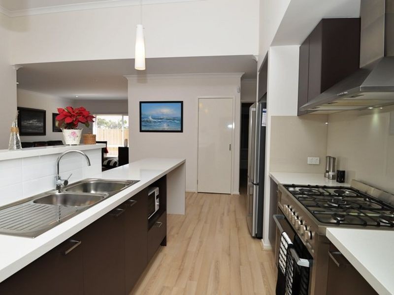 16 Half Moon Crescent, Indented Head VIC 3223