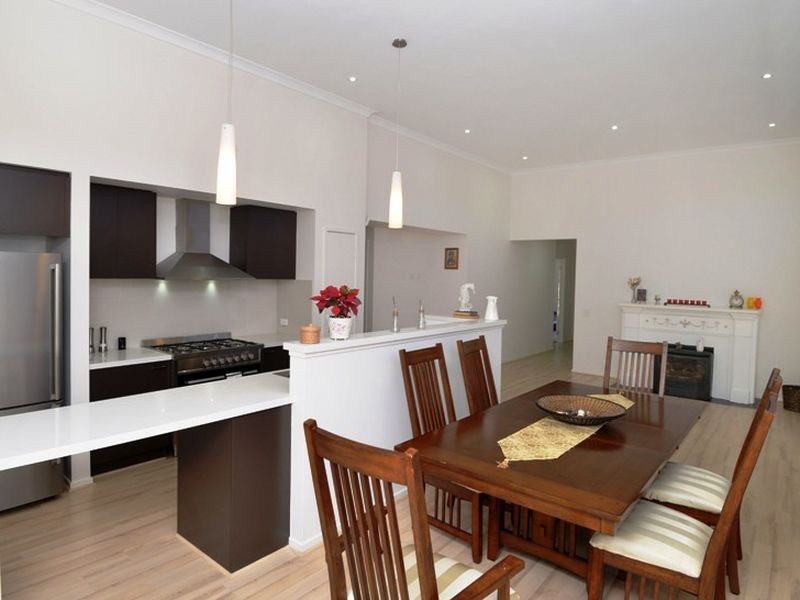 16 Half Moon Crescent, Indented Head VIC 3223