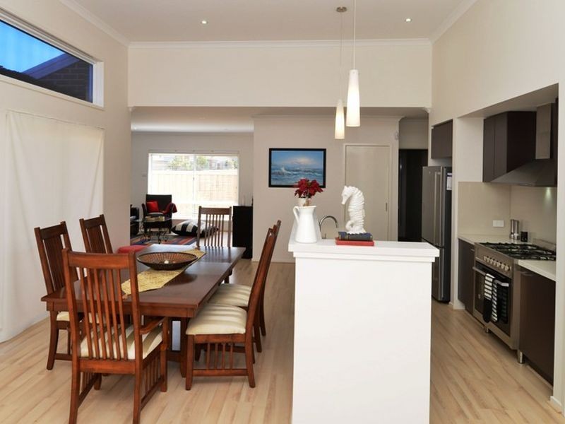 16 Half Moon Crescent, Indented Head VIC 3223
