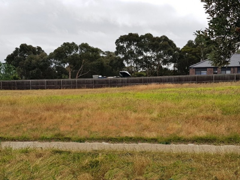 56 Mainsail Drive, St Leonards VIC 3223