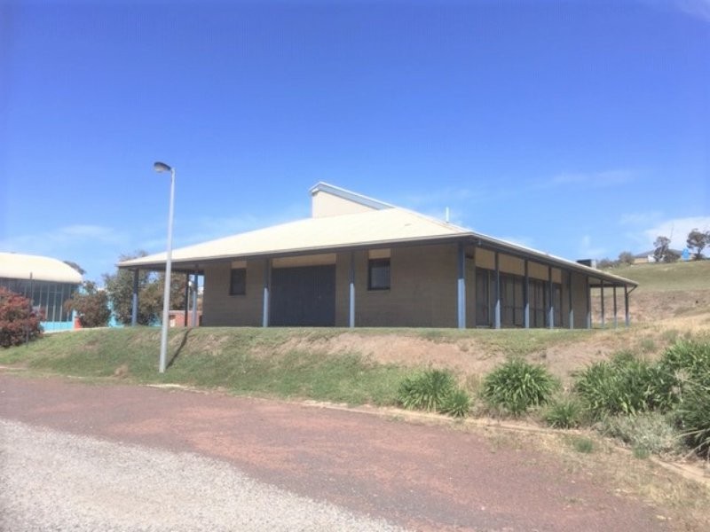 Hall/90-110 Smythe Street, Portarlington VIC 3223