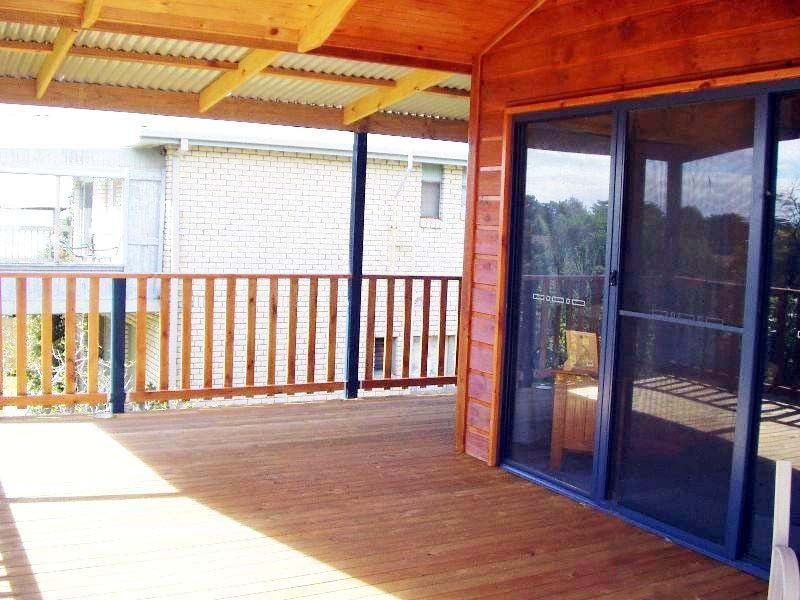 16 Gilbert Street, St Leonards VIC 3223