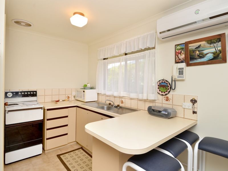 6 Trilby Avenue, St Leonards VIC 3223