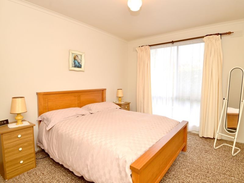 6 Trilby Avenue, St Leonards VIC 3223