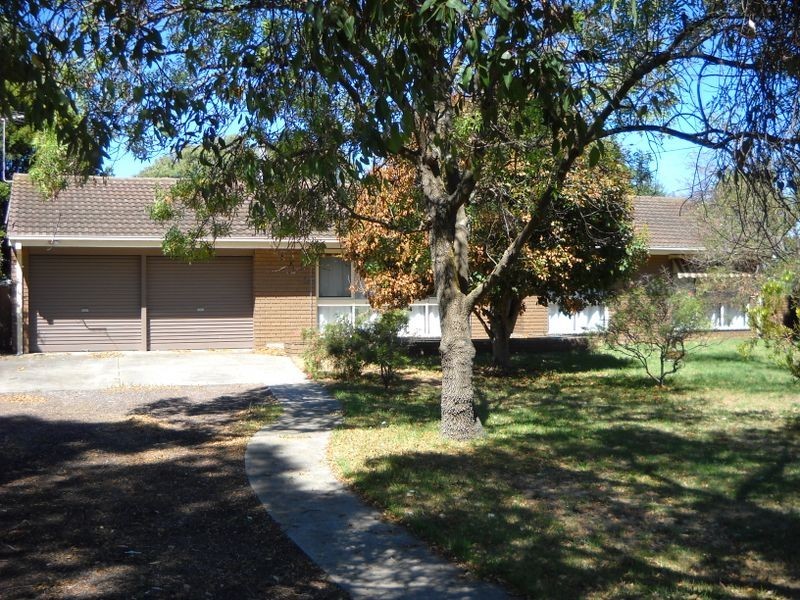 19 St Leonards Parade, St Leonards VIC 3223