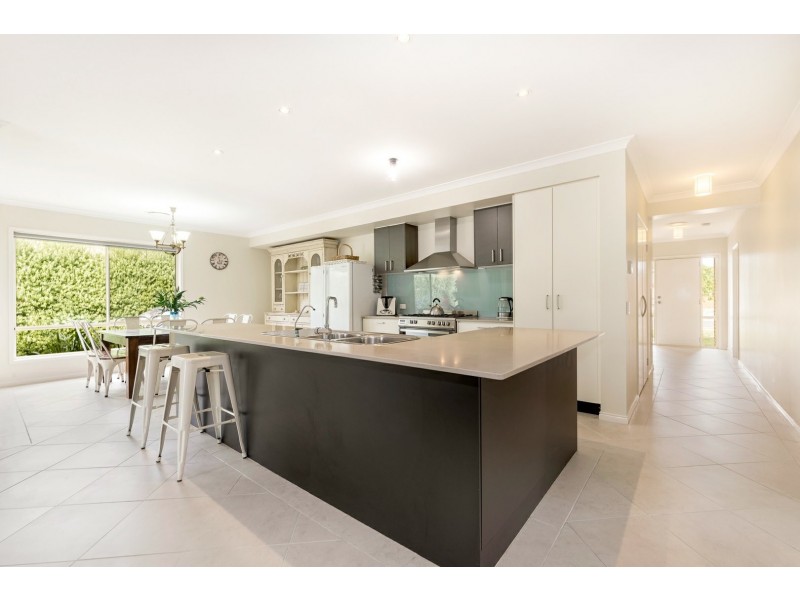 32 Clyde Avenue, St Leonards VIC 3223