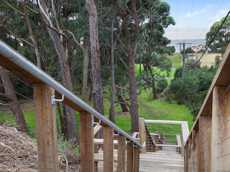 119 Bluff Road, St Leonards VIC 3223