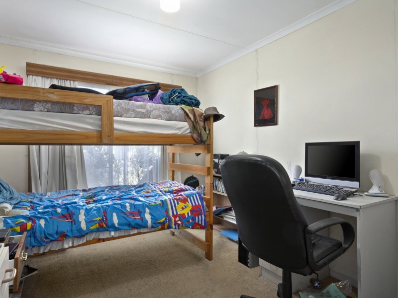 12 Sylvester Avenue, St Leonards VIC 3223