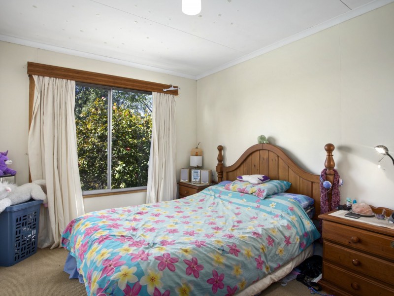 12 Sylvester Avenue, St Leonards VIC 3223