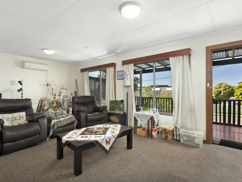 12 Sylvester Avenue, St Leonards VIC 3223