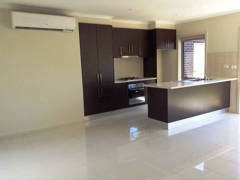 2/2 Edith Court, St Leonards VIC 3223